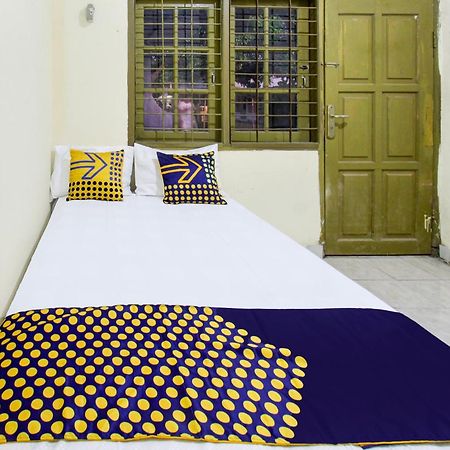 Oyo Life 93284 Kos Cendana Raya Hotel Mataram Buitenkant foto